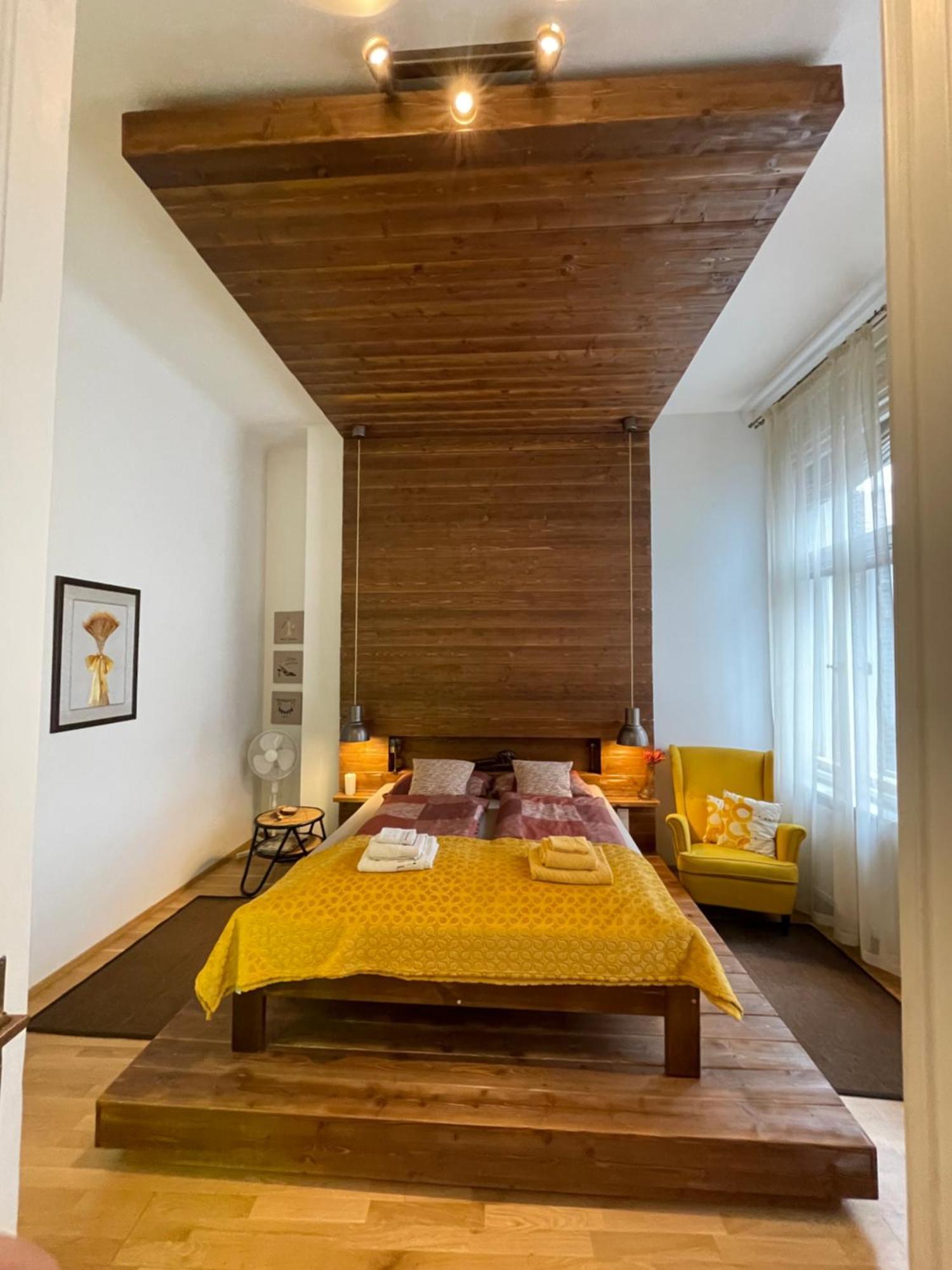 Amber Pearl Apartment 2 Rooms And 2 Bathrooms At Kalvin Square Budapest Exterior foto