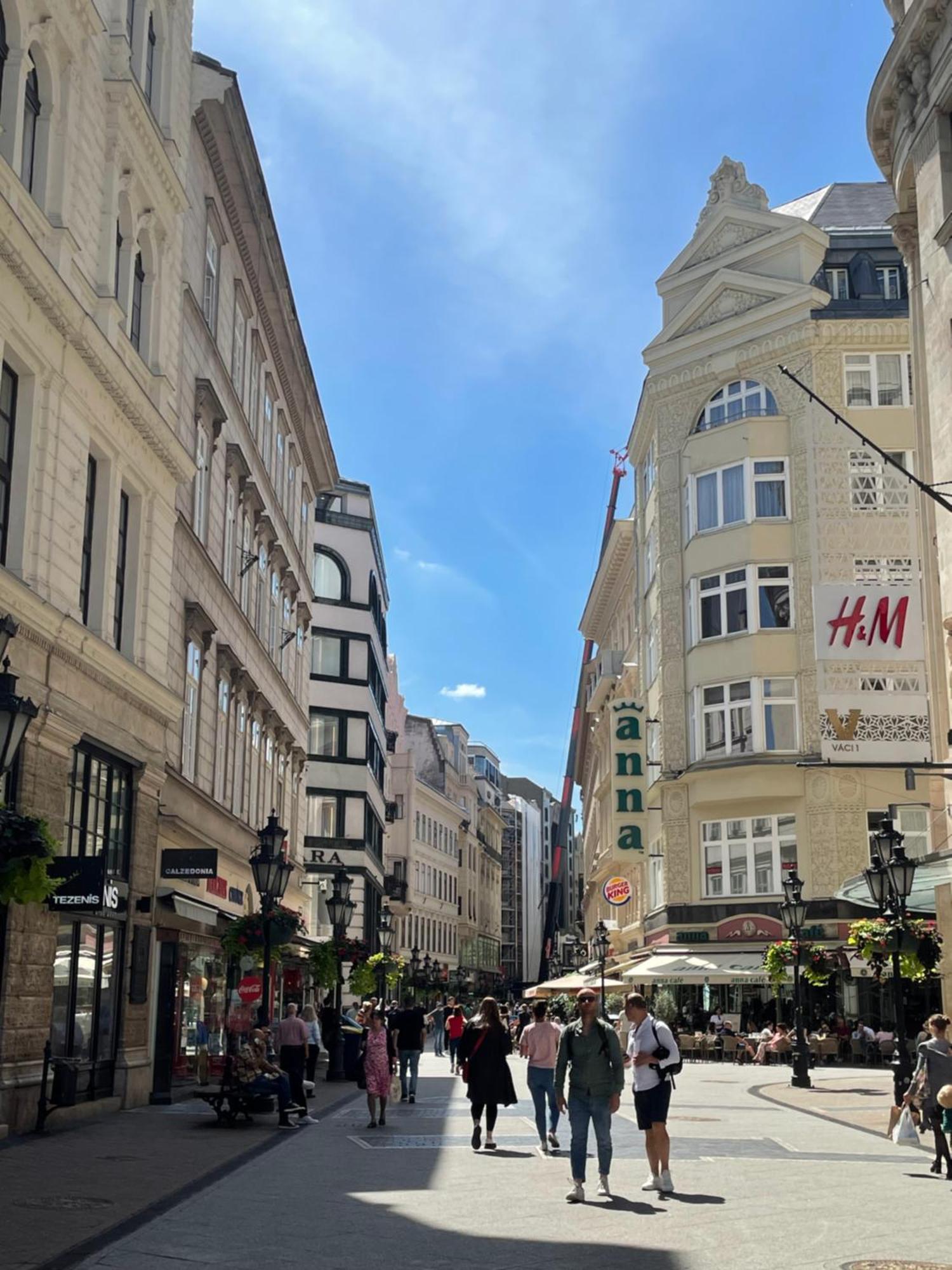 Amber Pearl Apartment 2 Rooms And 2 Bathrooms At Kalvin Square Budapest Exterior foto