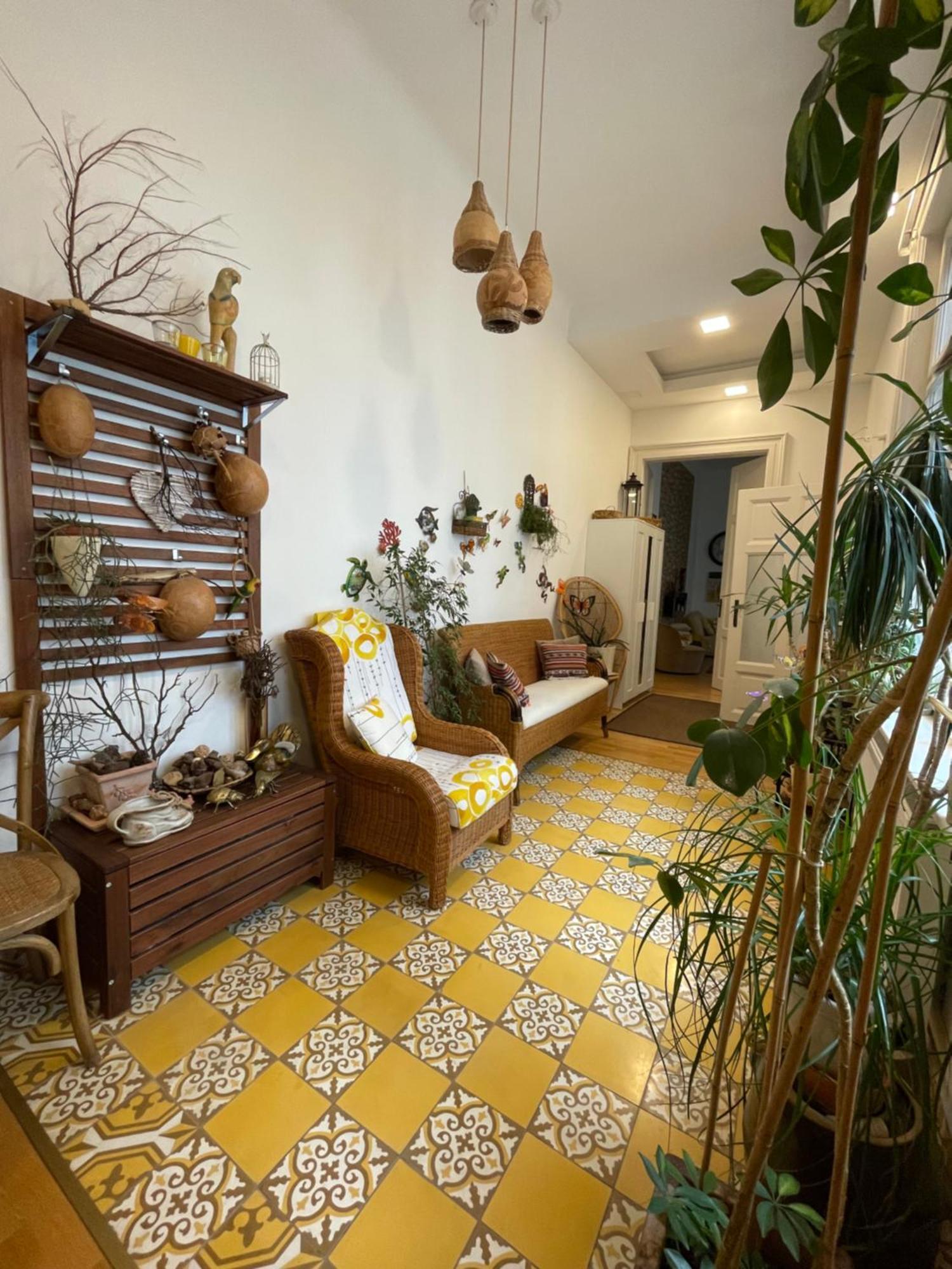 Amber Pearl Apartment 2 Rooms And 2 Bathrooms At Kalvin Square Budapest Exterior foto